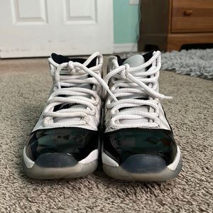 Jordan 11s